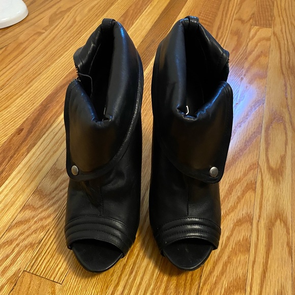 Also booties - Picture 2 of 2